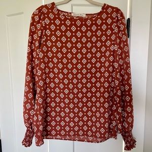 Dress top with puff sleeves - Vine & Love